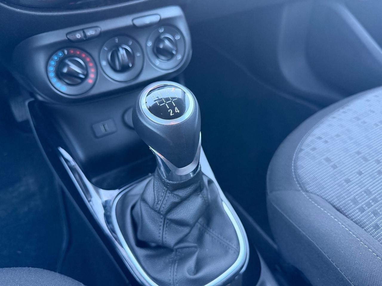 Opel Adam Rocks 1.2 70 CV Unlimited