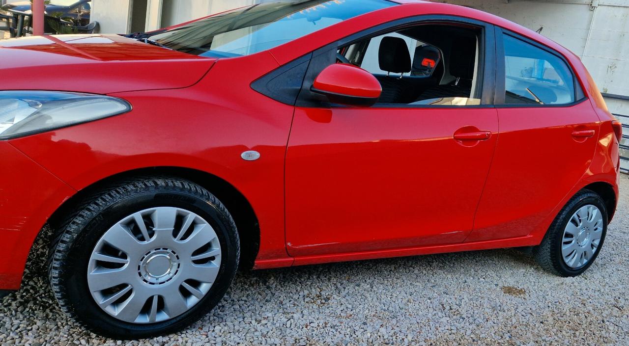 Mazda 2 Mazda2 1.3 16V 86CV 5p. Play
