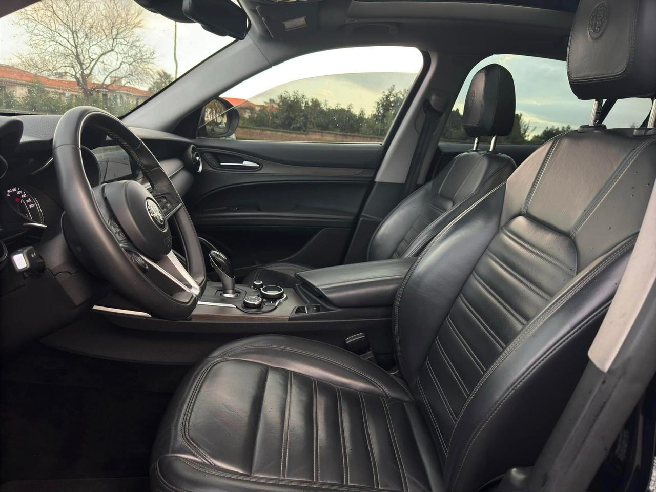Alfa Romeo Stelvio 2.2 Turbodiesel 210 CV AT8 Q4 Lusso - 2017