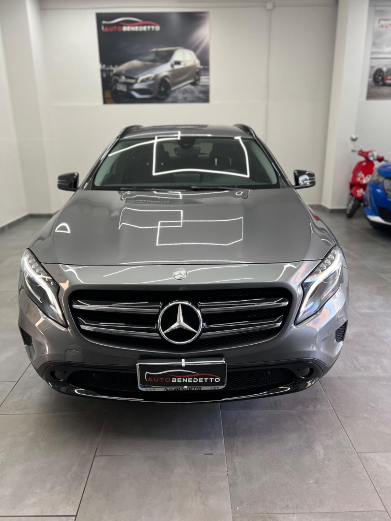 Mercedes glad 220d 4Matic Activity 2016