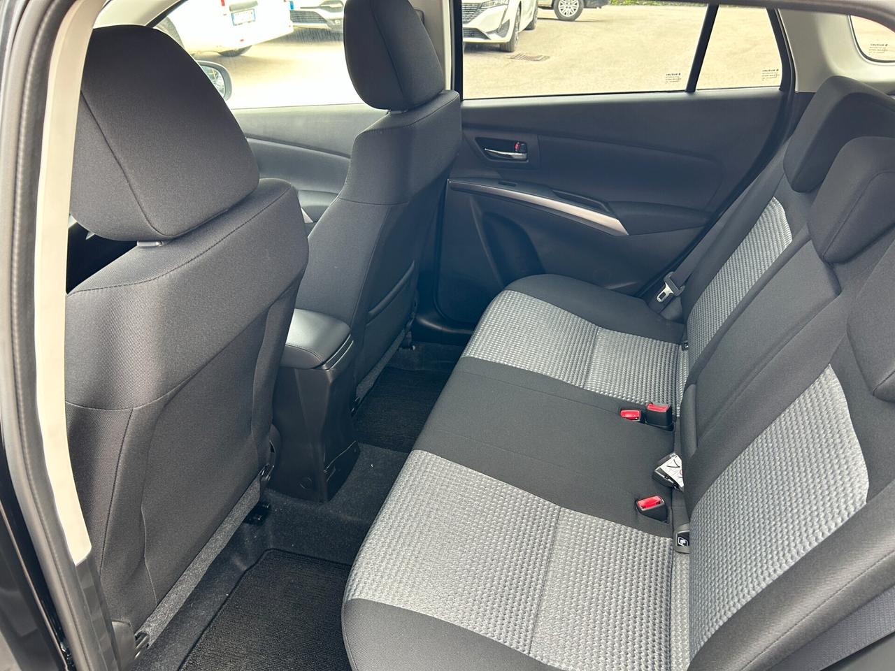 Suzuki S-Cross 1.4 Hybrid 4WD AllGrip Top