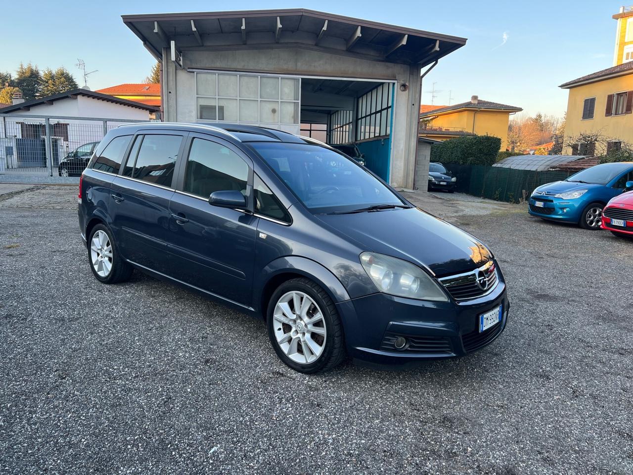 Opel Zafira 1.9 CDTI 120CV Cosmo*7POSTI