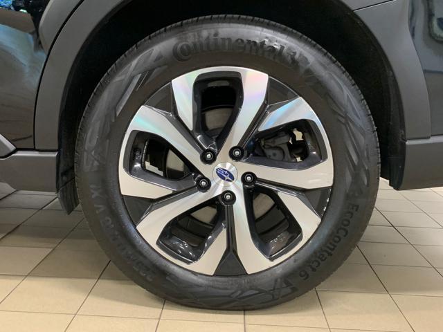 SUBARU OUTBACK 2.5i Lineartronic Premium
