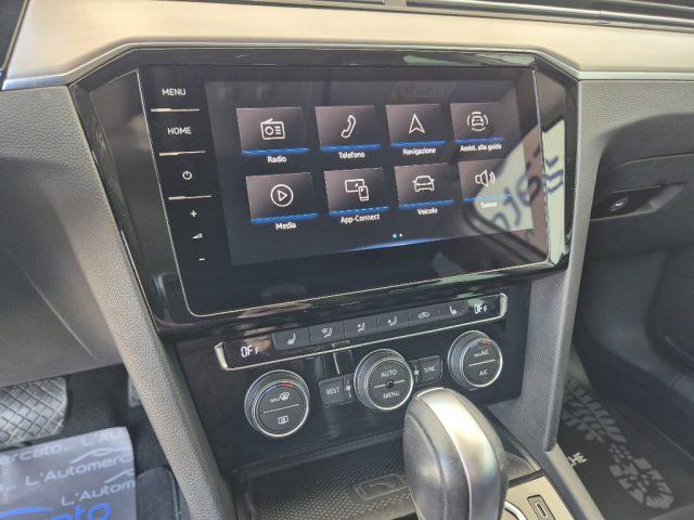 VOLKSWAGEN Passat Variant 2.0 TDI SCR EVO DSG Executive