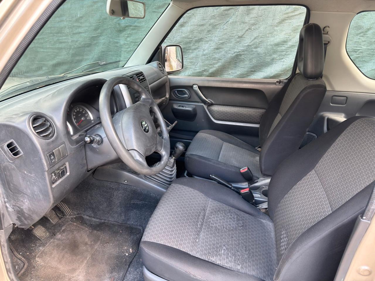 Suzuki Jimny 1.5 DDiS cat 4WD diesel Gancio di traino