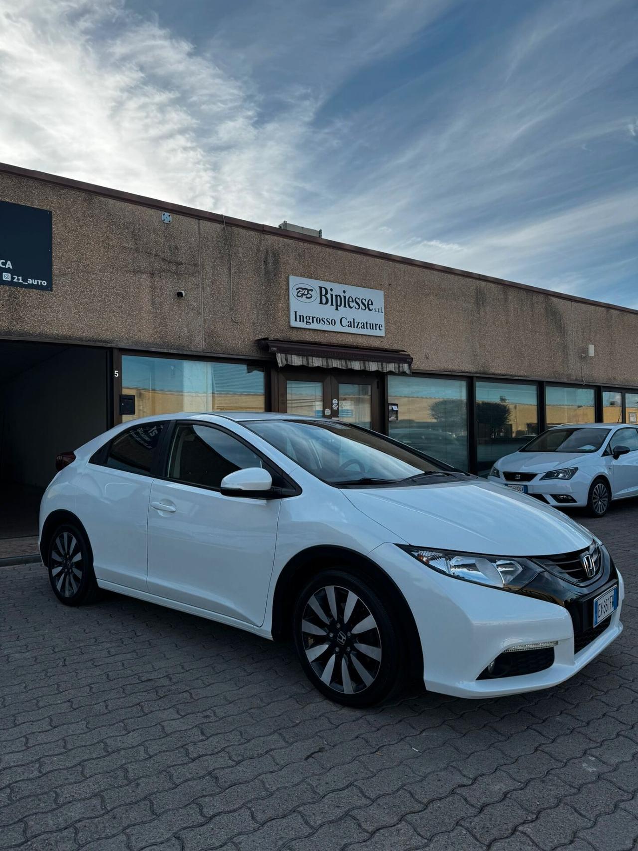 Honda Civic 1.4 i-VTEC Sport