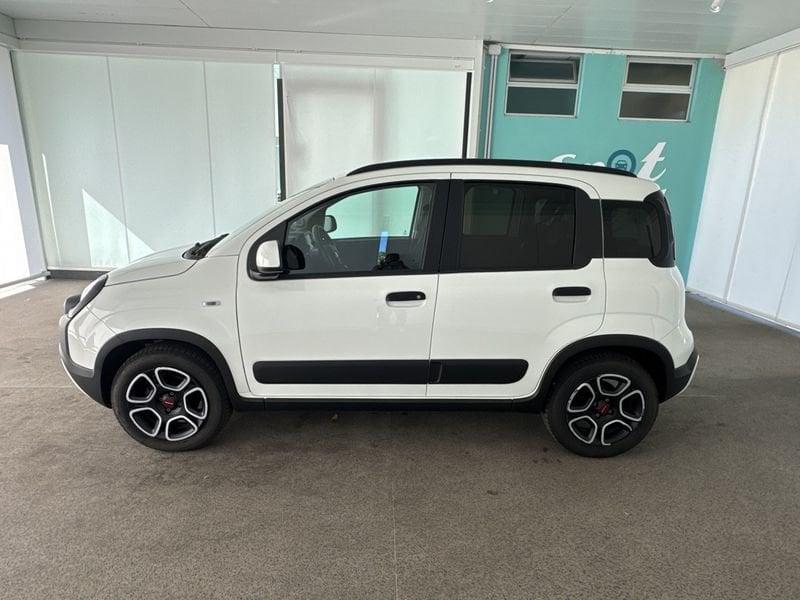 FIAT Panda 1.0 FireFly 70cv S&S Hybrid Cross