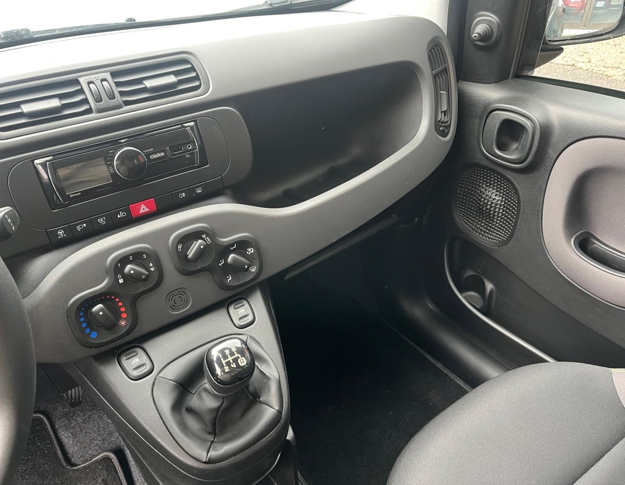 Fiat Panda 1.2 Young -solo km 21000-