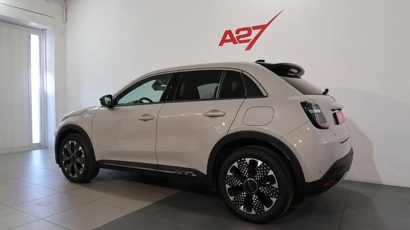 FIAT 600 1.2 Hybrid 100cv La Prima