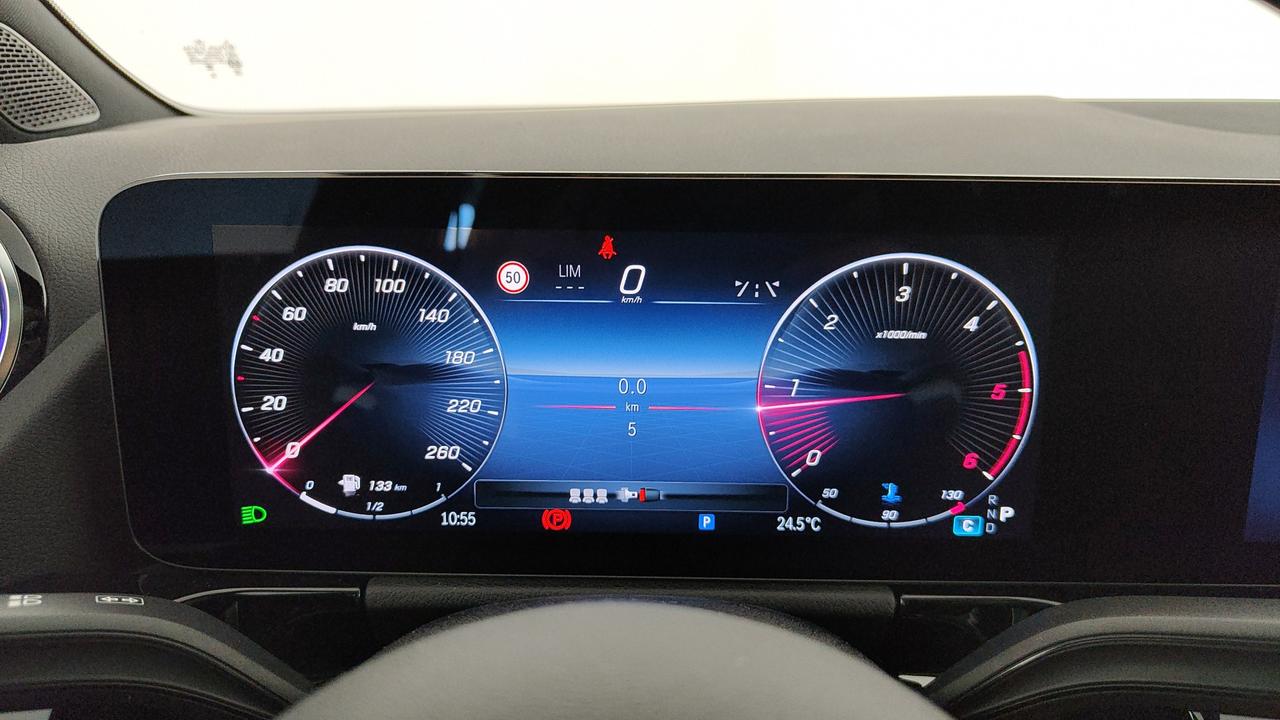 Mercedes-Benz GLA 200 d automatic