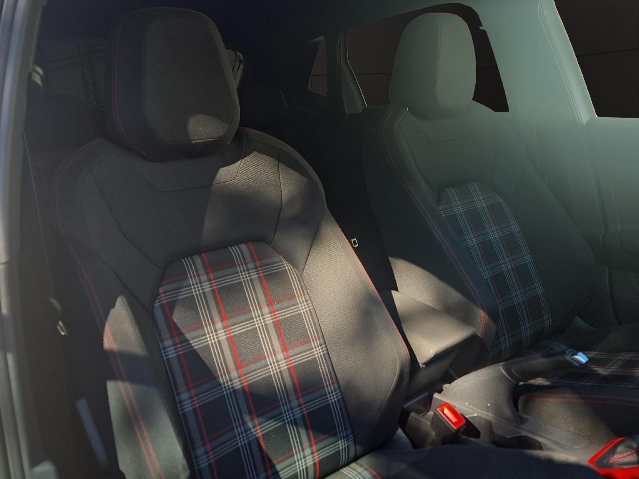 Volkswagen Polo 5p 2.0 tsi GTI 200cv dsg