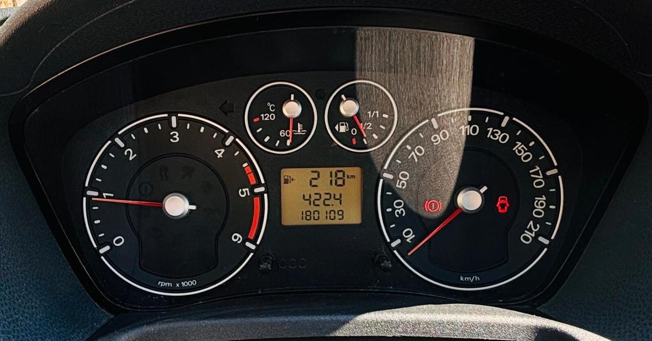 Ford Fiesta 1.4 TDCi 5p. Titanium