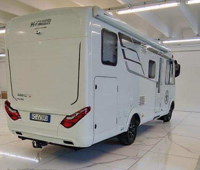 HYMER-ERIBA EXIS 580