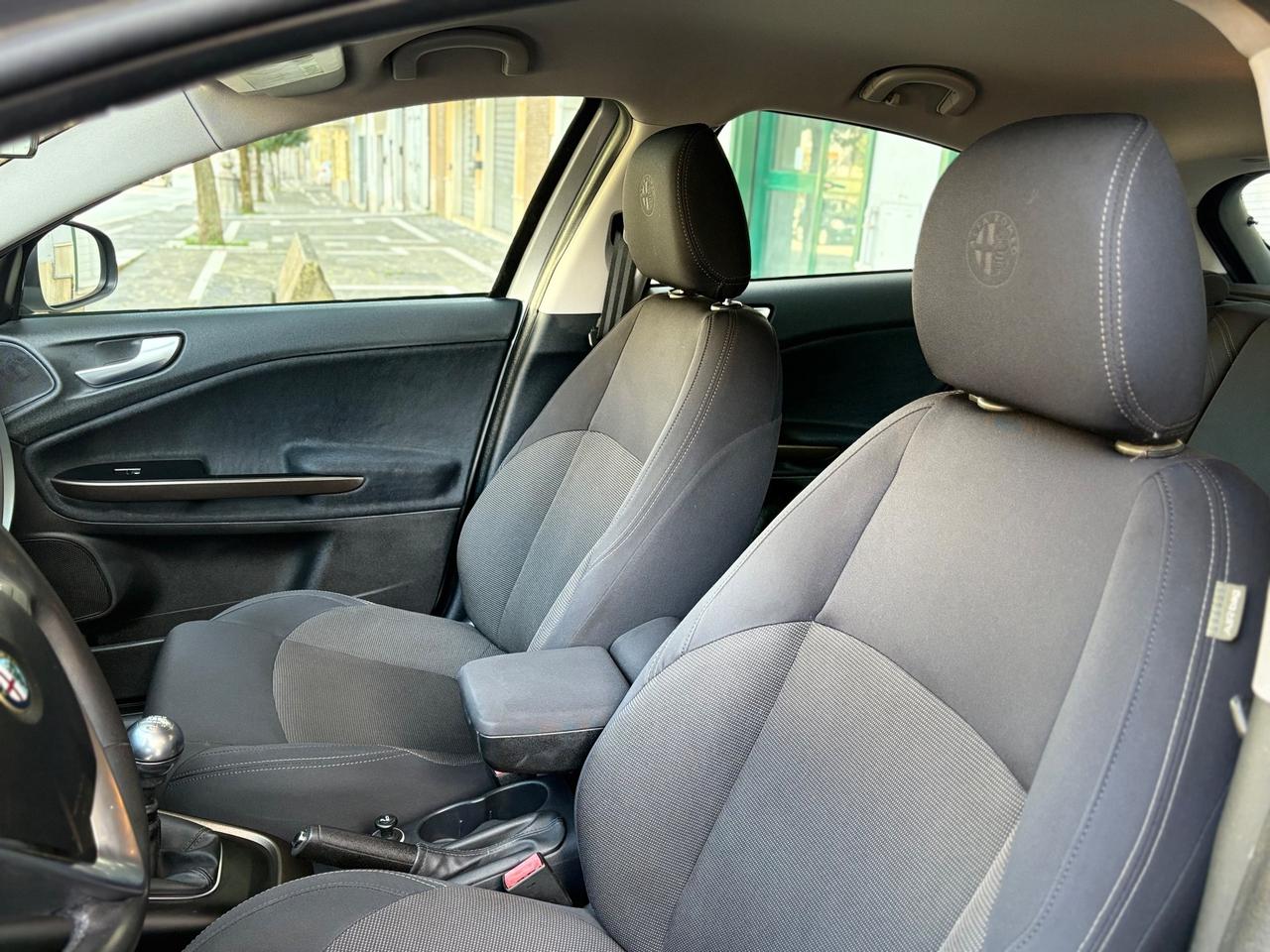 ALFA ROMEO Giulietta 1.6 JTDm-2 GRIGIO MAGNESIO FULL