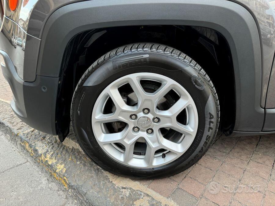Jeep renegade 1.6 mjet autom limited certificata