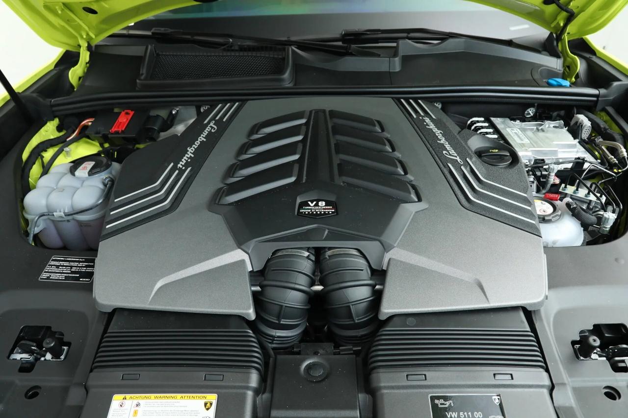 Lamborghini Urus 4.0 SE NOLEGGIO LUNGO TERMINE - LEASING FULL INCLUSIVE