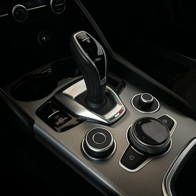 ALFA ROMEO Giulia 2.0 Turbo 280 CV AT8 AWD Q4 Sprint