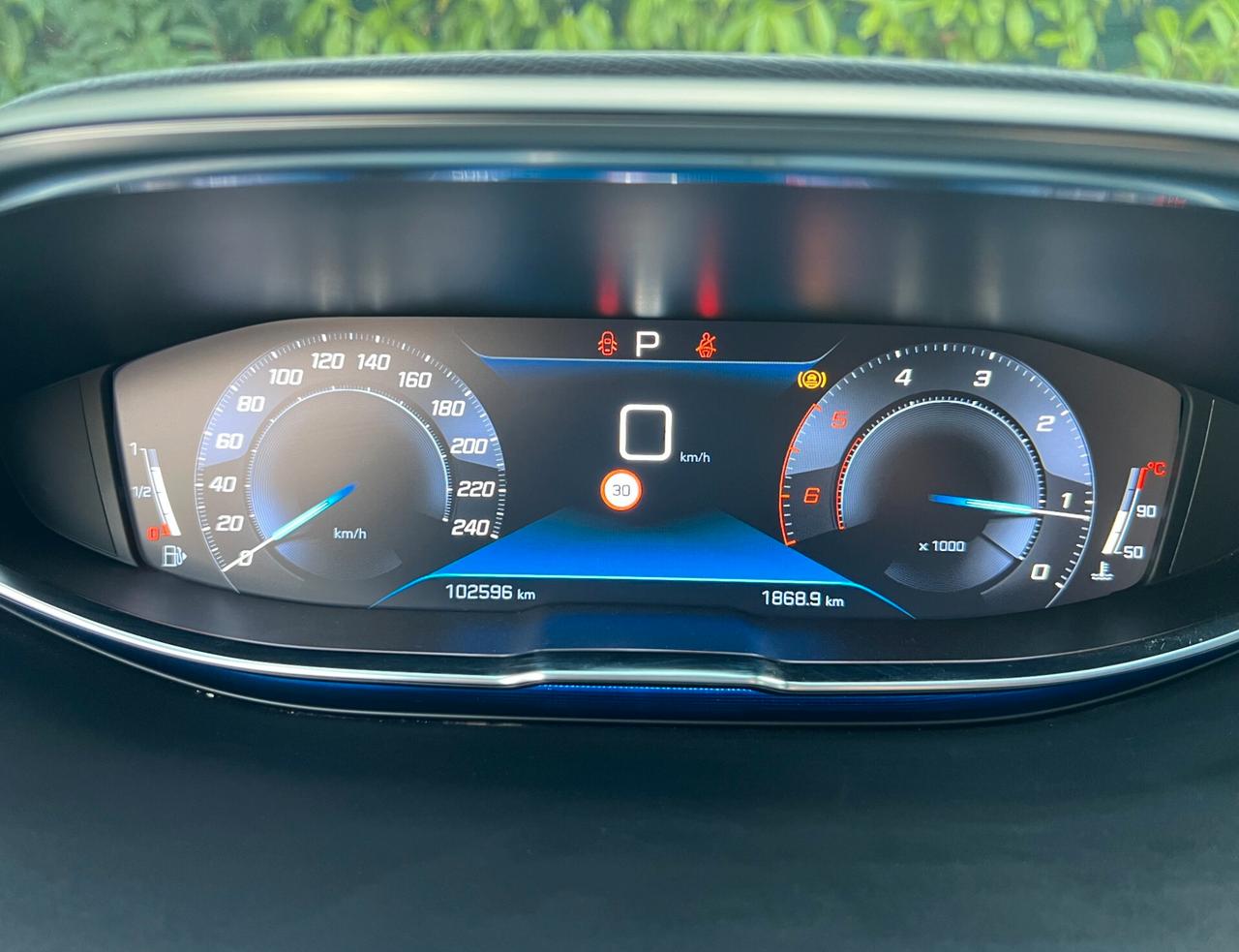 Peugeot 3008 BlueHDi 130 S&S EAT8 Allure