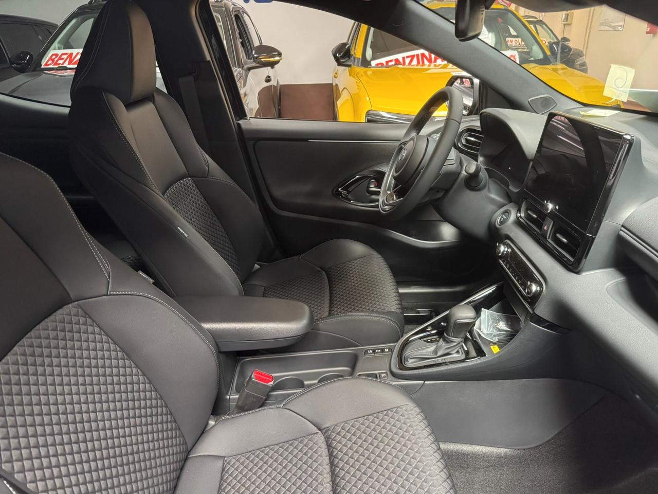 Toyota Yaris 1.5 130 Hybrid 5 porte Lounge