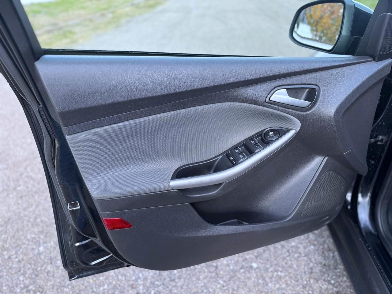 Ford Focus 1.6 TDCi 115 CV Berlina Titanium