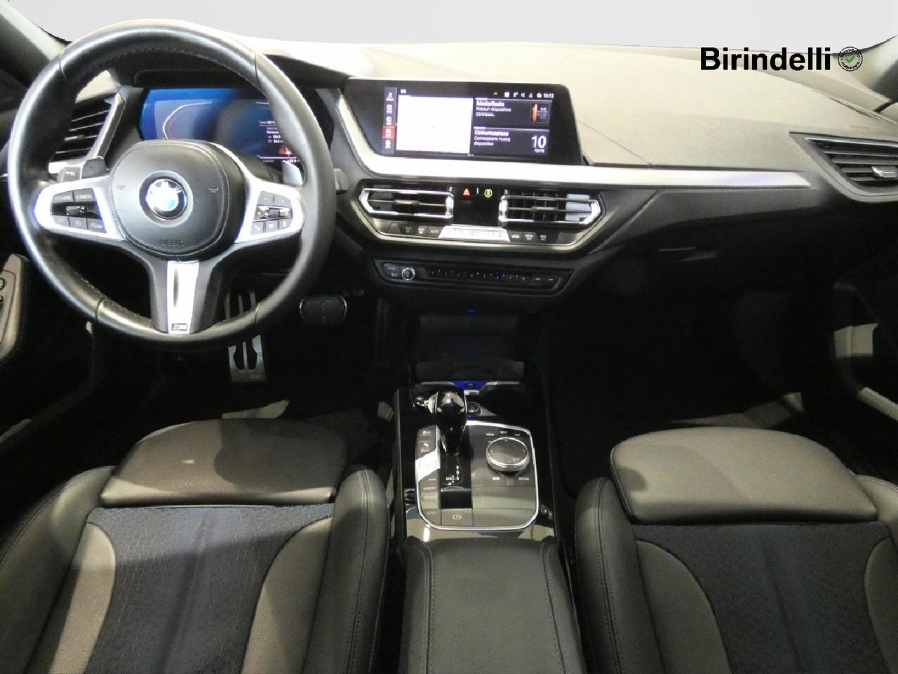 BMW Serie 1 (F40) - 118d 5p. Msport