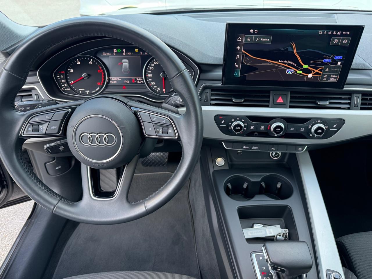 Audi A4 Avant 30 TDI/136 CV S tronic IBR/DIESEL