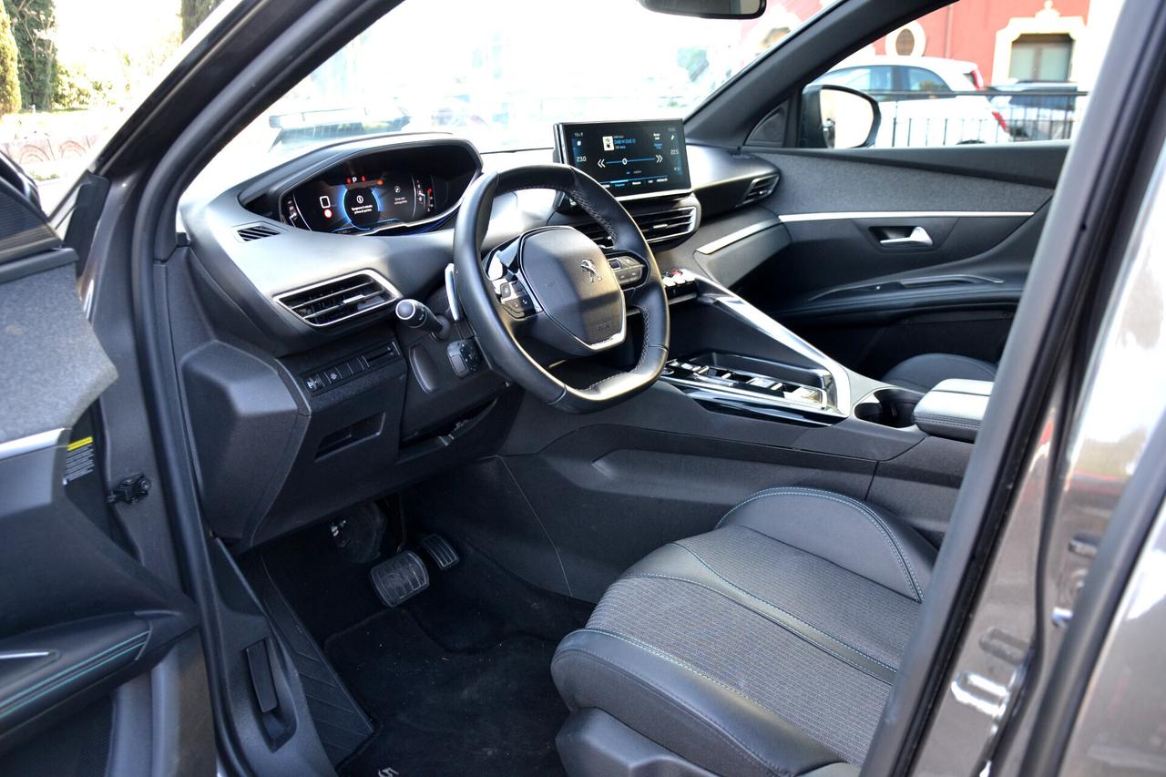 Peugeot 5008 1.5 HDi 130CV 7POSTI AUT.+NAV+LED+RCAM+PELLE+PDC