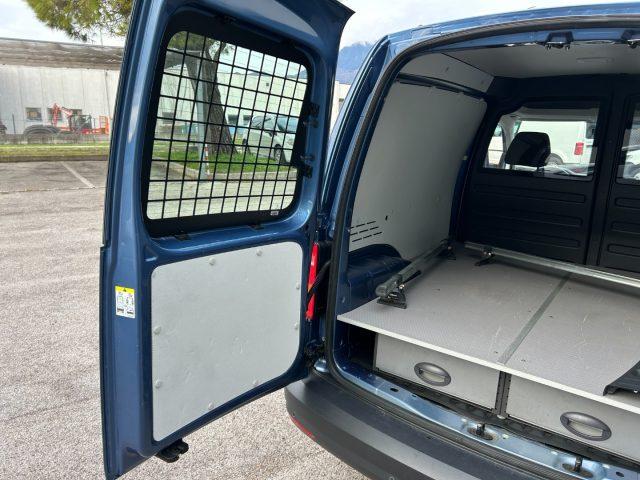 VOLKSWAGEN Caddy 1.4 TGI DSG Furgone Business