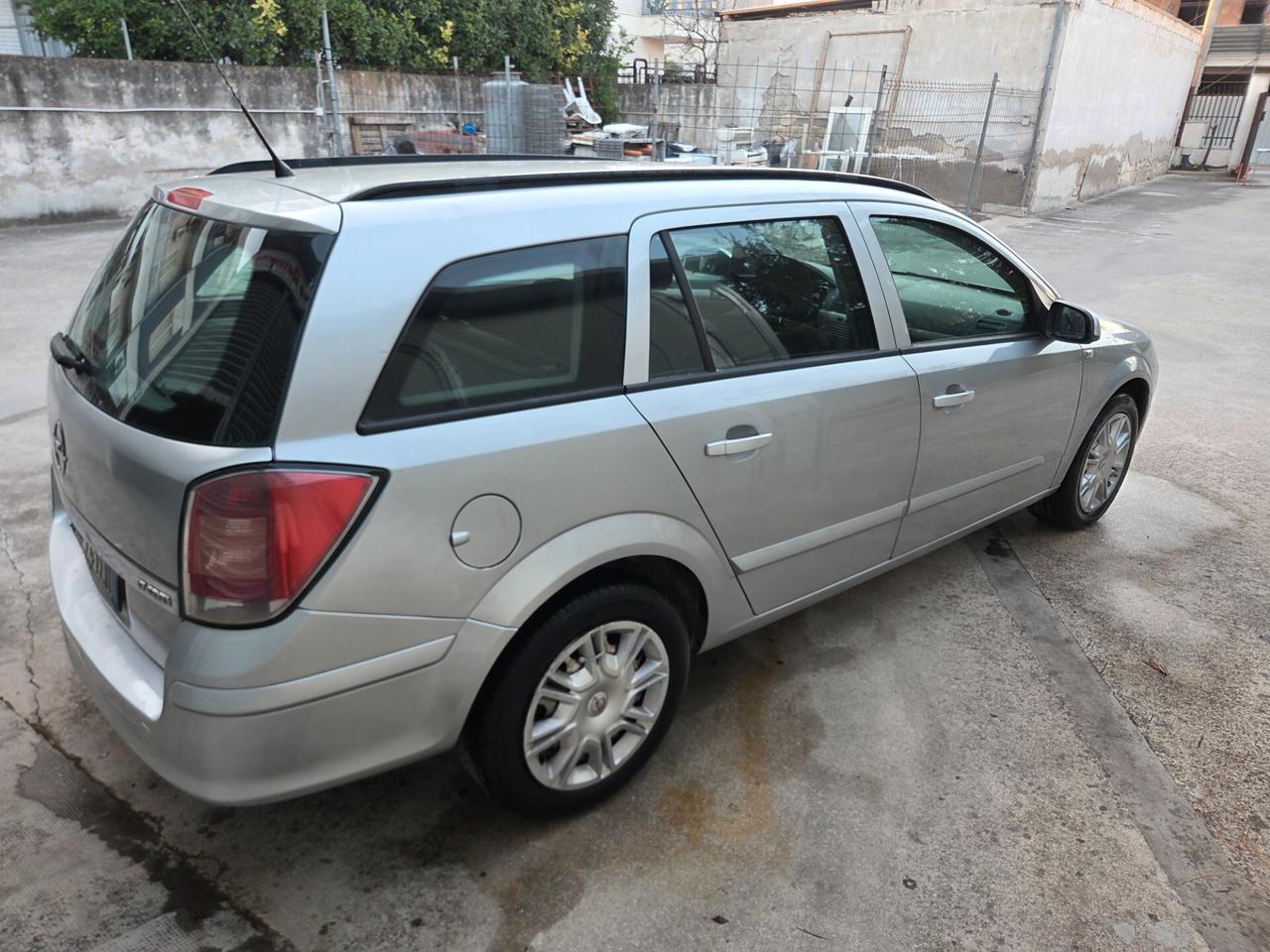 Opel Astra 1.7 CDTI 110CV Station Wagon Cosmo