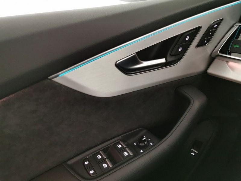 Audi Q8 45 3.0 tdi mhev Sport quattro tiptronic