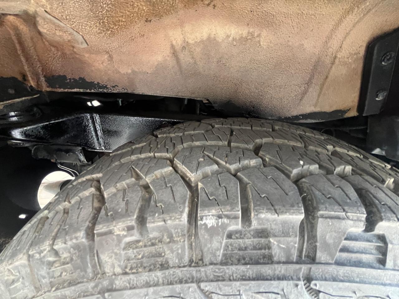 Suzuki Jimny 1.3i 16V cat 4WD JLX Più