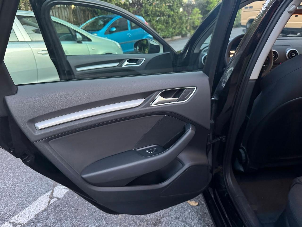 Audi A3 1.6 TDI S tronic Ambition