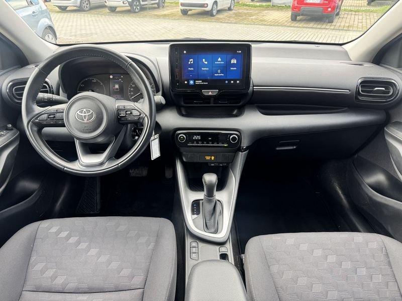 Toyota Yaris Hybrid Active MY24