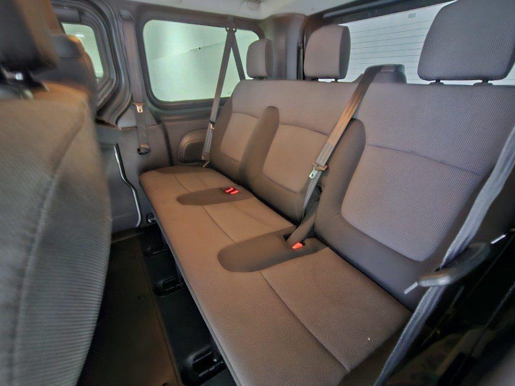 Nissan Primastar 2.0 dCi 110CV PC-TN Bus 9 posti + IVA