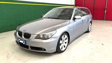 BMW Serie 5 525d cat Touring Attiva - TAGLIANDATA !