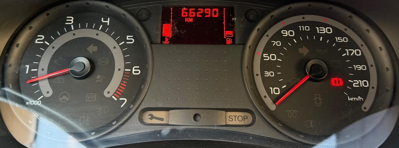 Renault Clio 1.2 Benzina 75 Cv