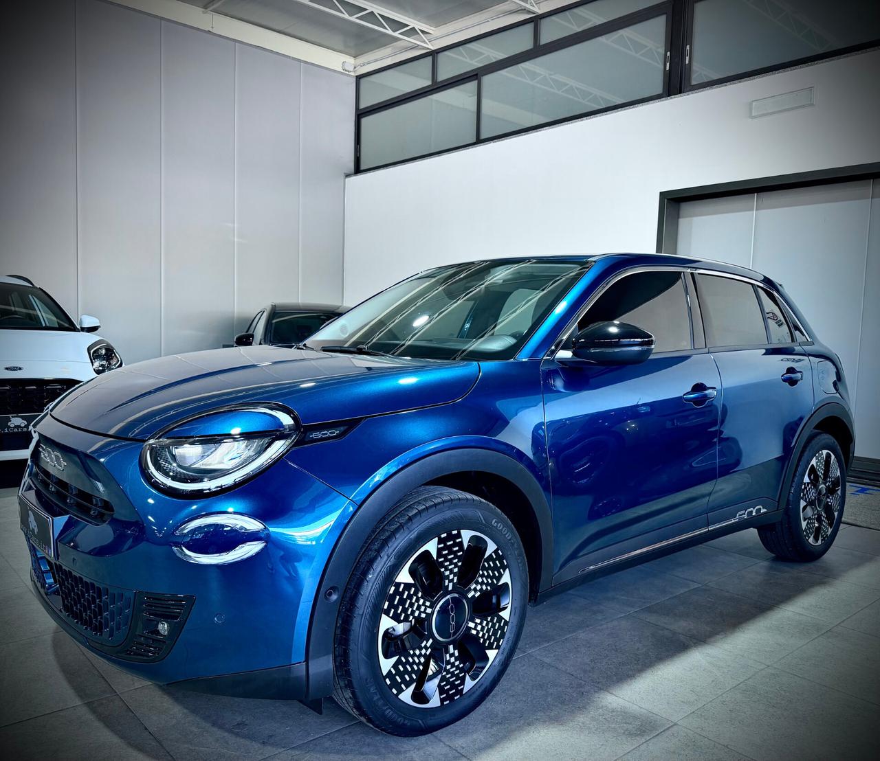 Fiat 600 1.2 110CV Hybrid La Prima