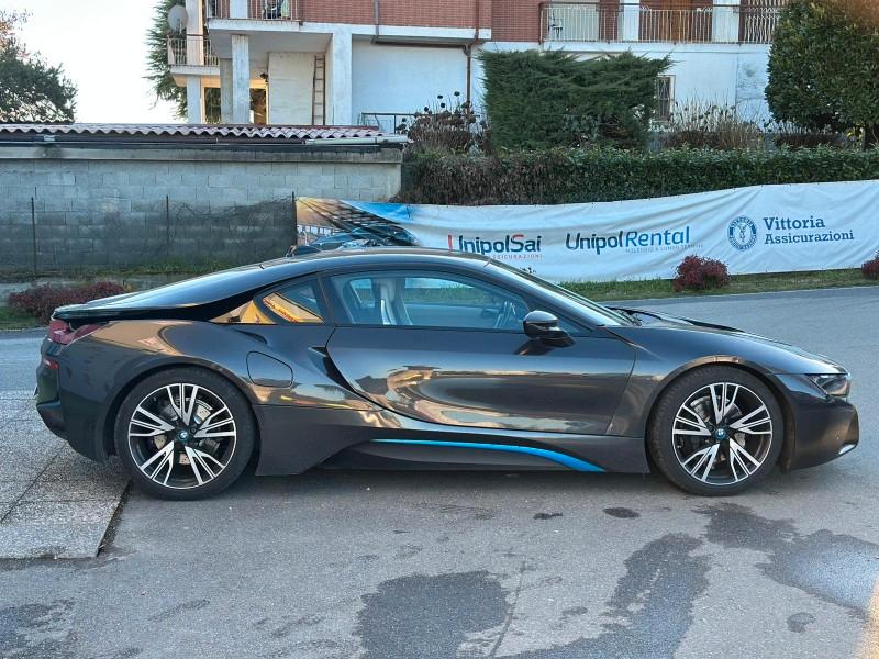 BMW i8 (I12/15) i8