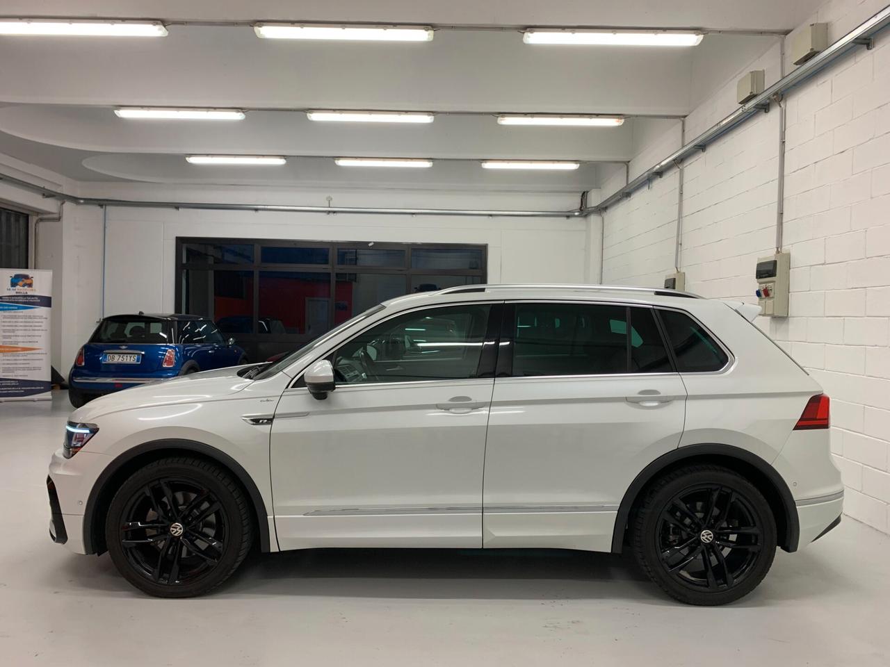 Volkswagen Tiguan 2.0 tsi R-LINE PLUS 180cv dsg