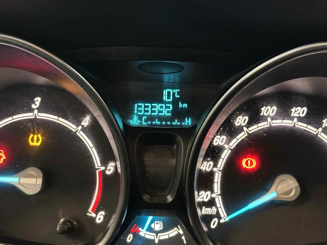 Ford B-Max 1.5 TDCi 75 CV Business Titanium