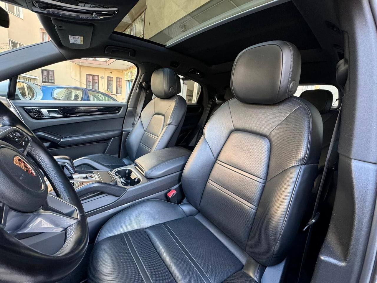 Porsche Cayenne Coupé 3.0 V6 CARPLAY/KEYLESS/CHRONO/PANO