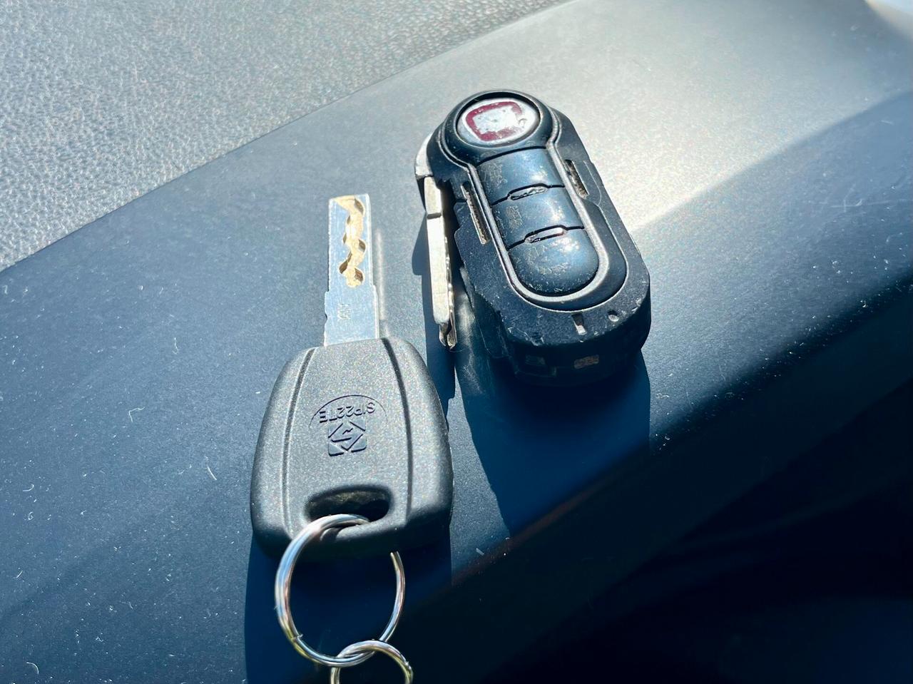 Fiat 500L 1.6 Multijet 120cv Trekking Beats 2015