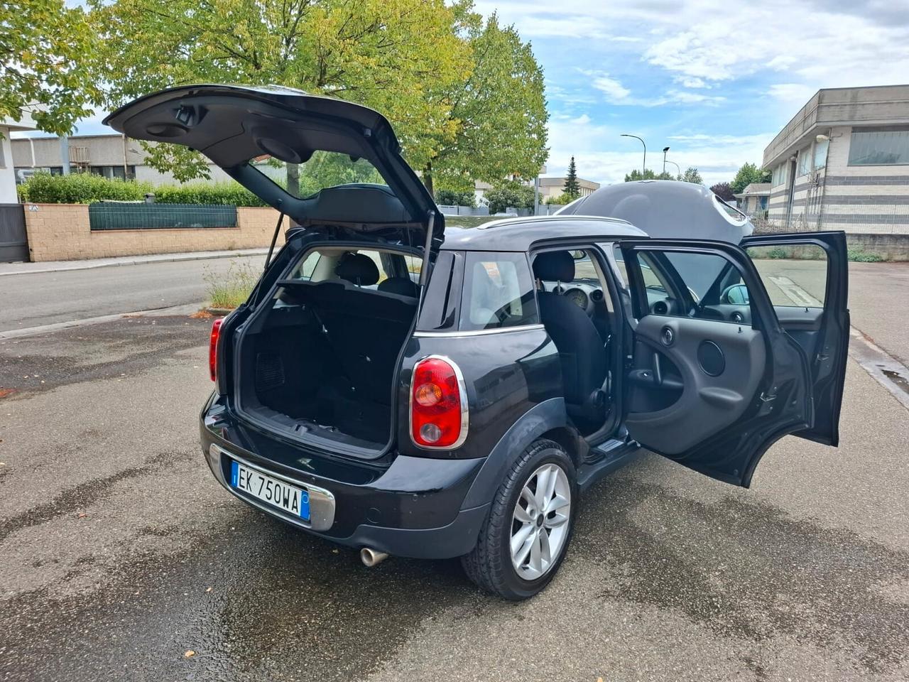Mini Cooper D Countryman 1.6 SOLO 106.000 KM