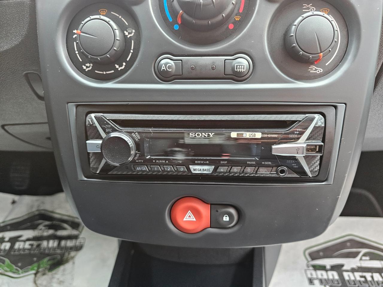Renault Clio 1.2 Benzina - Unico Proprietario