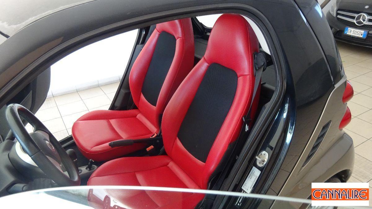 SMART - Fortwo - 1000 52 kW coupé limited one