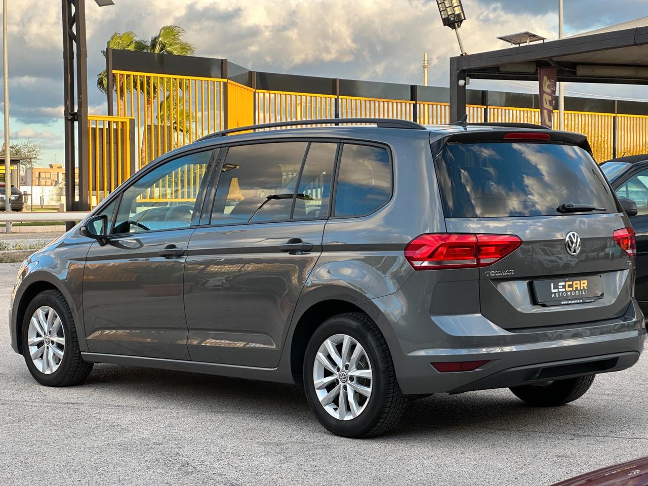 VOLKSWAGEN Touran 1.6 TDI 110 cv BMT Trendline