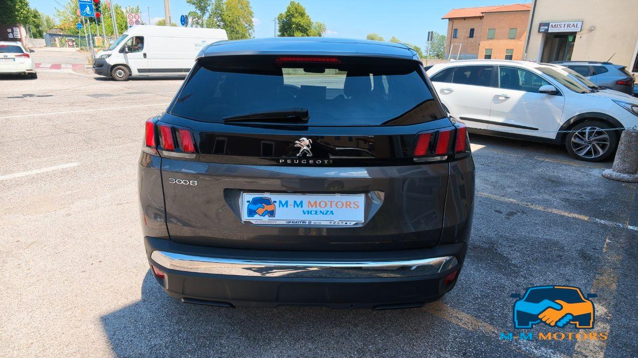 Peugeot 3008 30080 Allure Pack 130cv