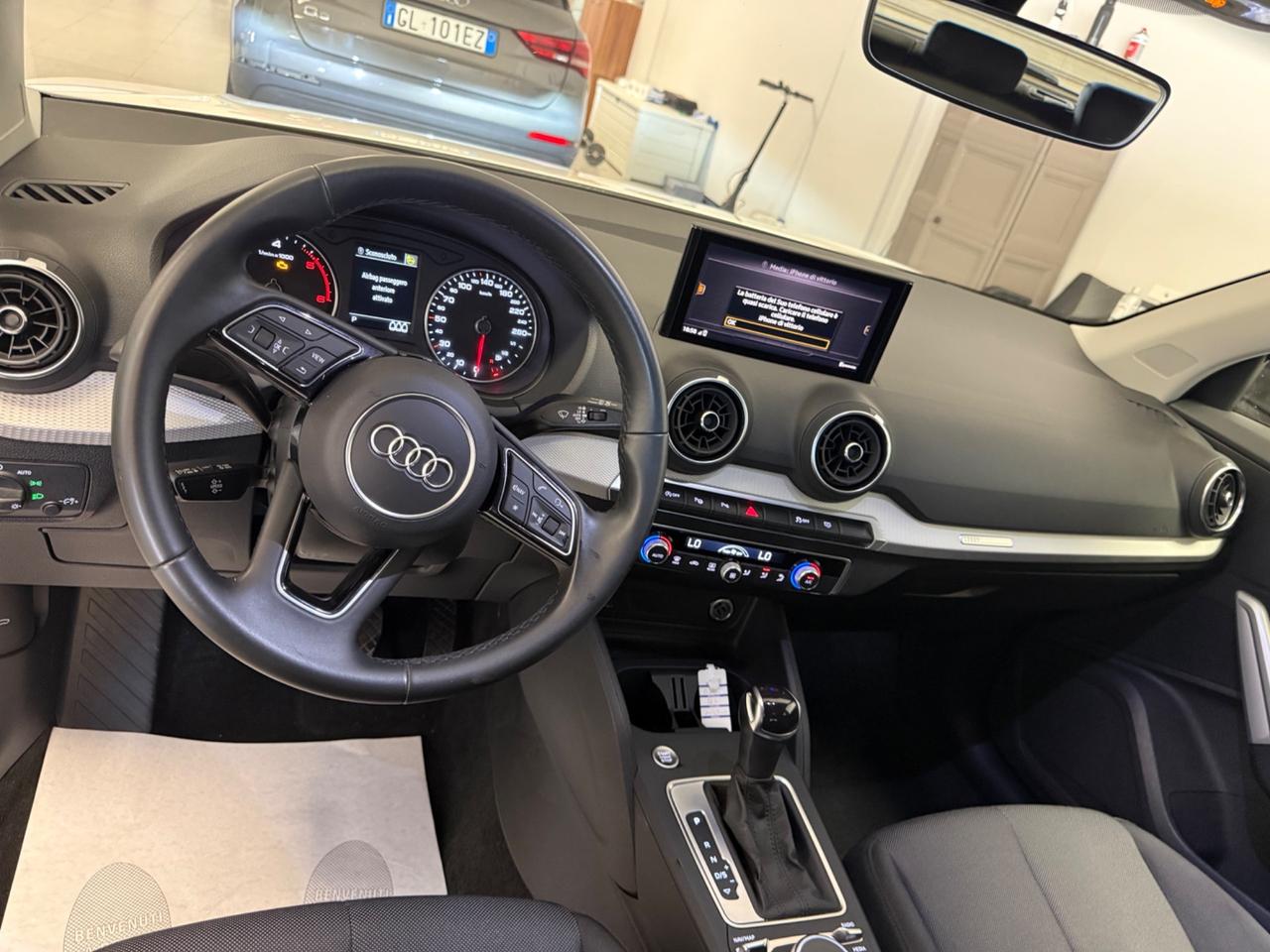 Audi Q2 30 TDI Business