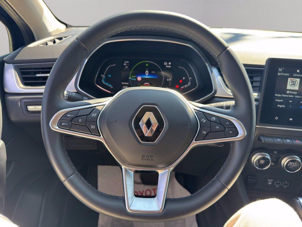 RENAULT Captur 1.6 e-tech hybrid intens 145cv auto del 2022
