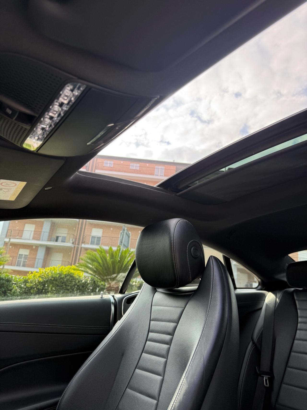 Mercedes-benz E 220 d Auto Premium Plus